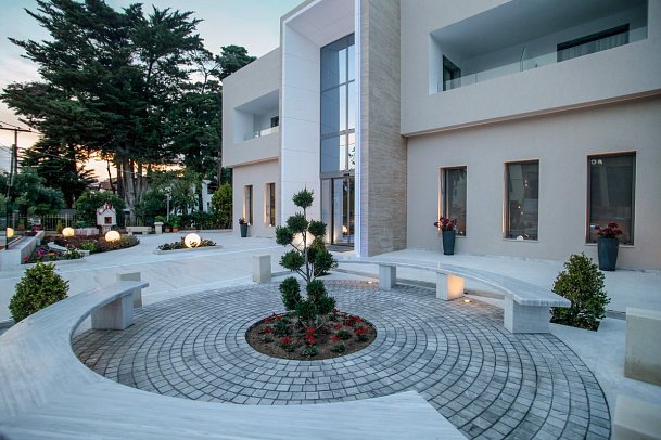 Studios & Appartements Naias