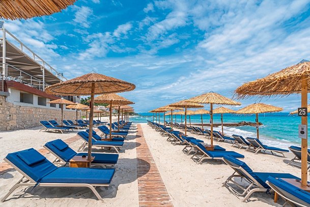 Ammon Zeus Luxury Beach Hotel