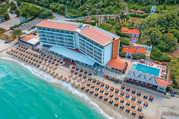 Ammon Zeus Luxury Beach Hotel