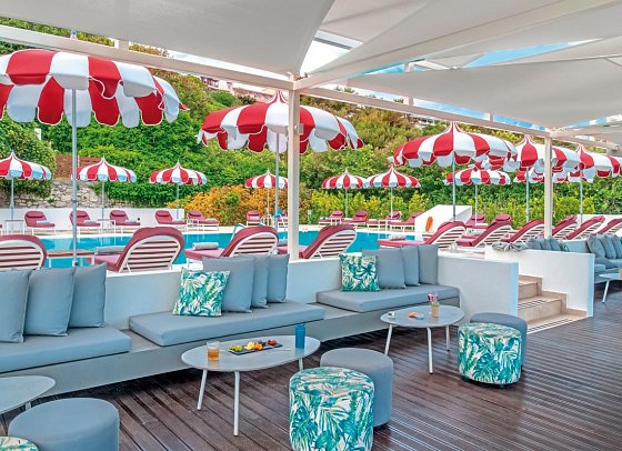 Ammon Zeus Luxury Beach Hotel