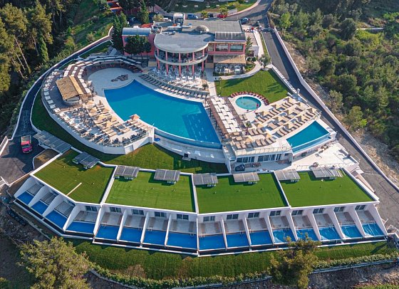 Alia Palace
