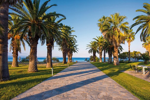 Kassandra Palace Seaside Resort