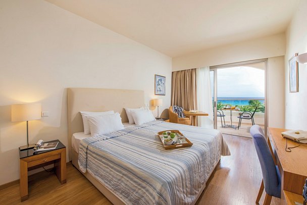 Kassandra Palace Seaside Resort - Wohnbeispiel Doppelzimmer Deluxe Gartenblick (Zimmercodierung DDG)