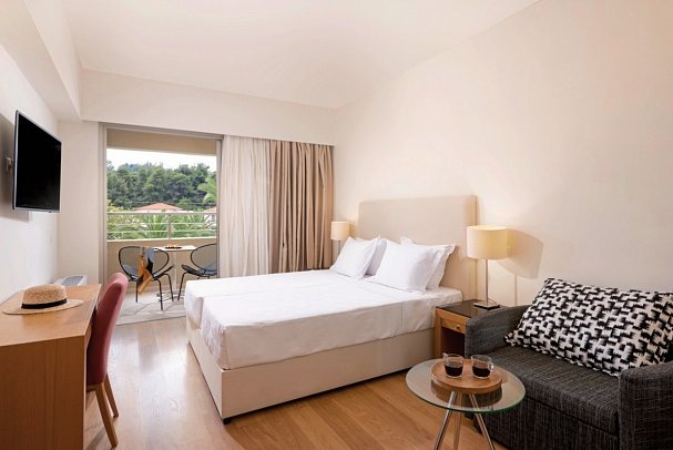 Kassandra Palace Seaside Resort - Wohnbeispiel Doppelzimmer Deluxe Gartenblick (Zimmercodierung DDG)