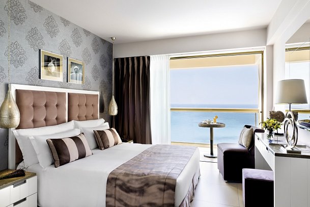 Sani Beach - Wohnbeispiel Doppelzimmer Meerblick (Zimmercodierung D1M)