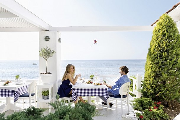 Sani Club - Restaurant „Ouzerie