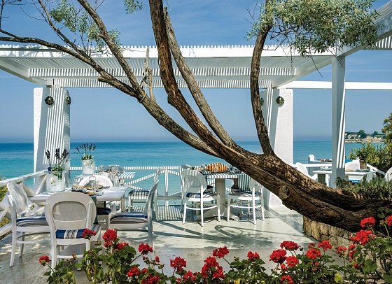 Sani Club - Restautant Ouzerie