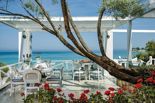 Sani Club - Restautant Ouzerie