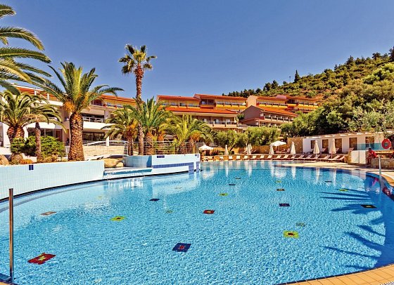 Lagomandra Hotel & Spa