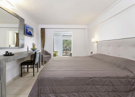 Lagomandra Hotel & Spa - Wohnbeispiel Junior-Suiten