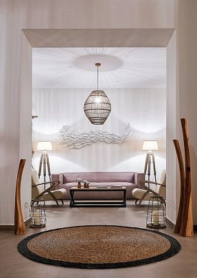 Glavas Inn