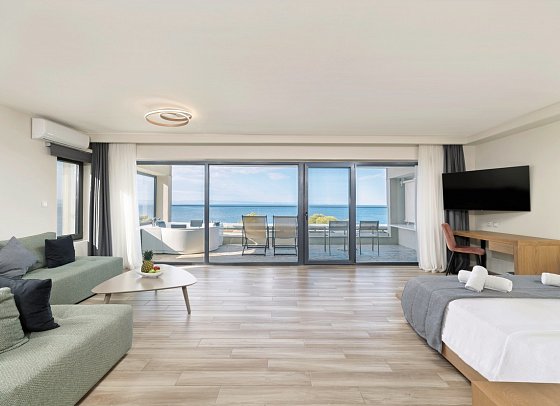 Casa Bloo - Wohnbeispiel Suite Deluxe Meerblick (Zimmercodierung WDM)