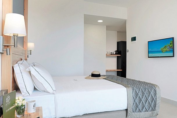 Acrotel Elea Beach - Doppelzimmer Superior (Zimmercodierung DS1)