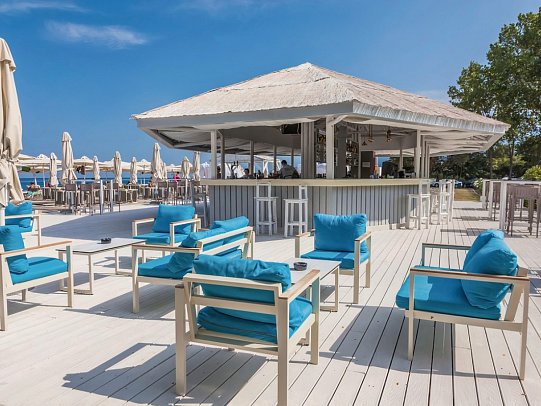 Olympian Bay Grand Resort