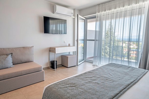 Hotel Kriopigi - Wohnbeispiel Doppelzi. Superior Meerblick (Zimmercodierung DSM)