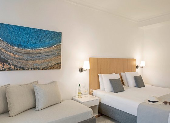 Samaina Inn - Wohnbeispiel Doppelzimmer Meerseite (Zimmercodierung DBC)