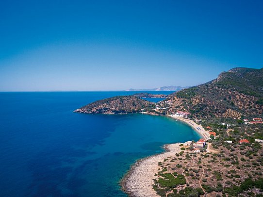 Limnionas Bay Village