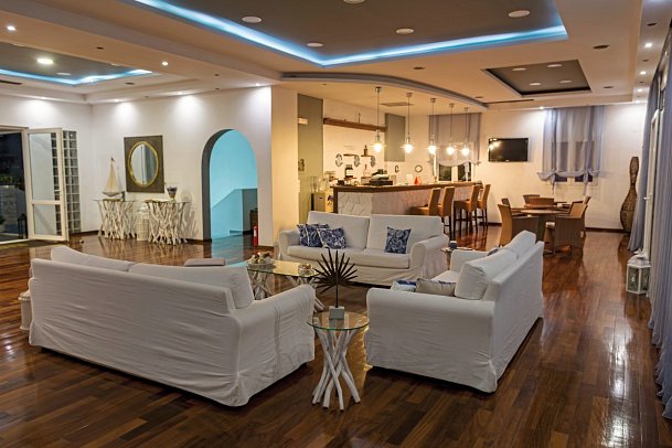 Naftilos Boutique Hotel