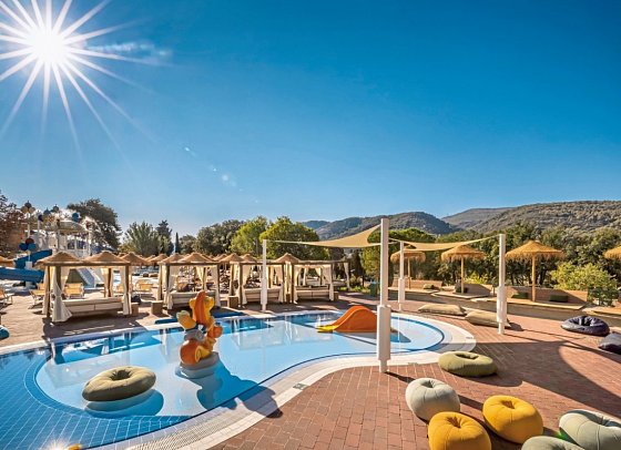 Valamar Amicor Resort