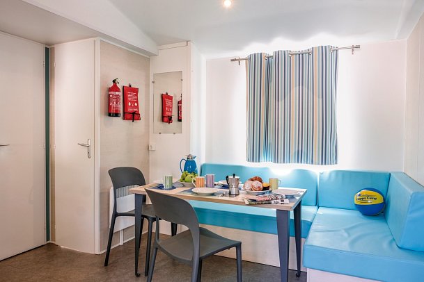 Amadria Park Camping Trogir (by Happy Camp) - Wohnbeispiel Mobilheim Happy Premium (Zimmercodierung CM1)