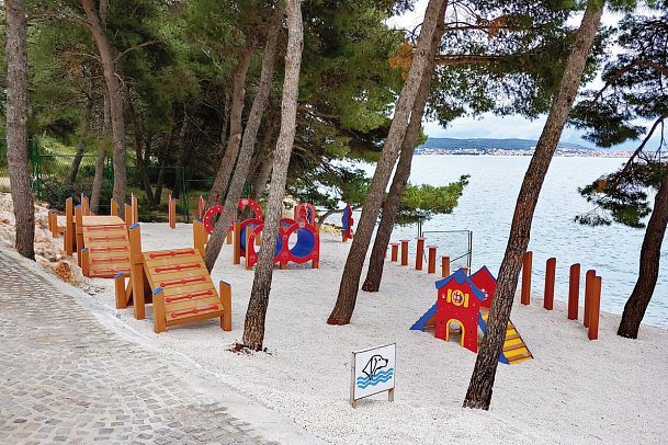 Amadria Park Camping Trogir (by Happy Camp)