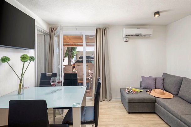 Camp Almissa - Wohnbeispiel Mobilheim Relax (Zimmercodierungen BB1, BB2, BB4, BB5 & BB6)