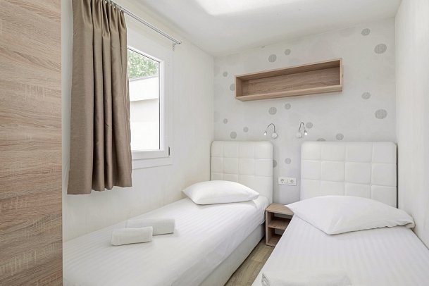 Camp Almissa - Wohnbeispiel Mobilheim Relax (Zimmercodierungen BB1, BB2, BB4, BB5 & BB6)