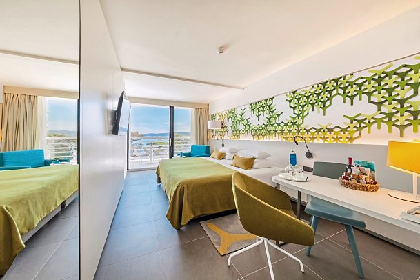 Bluesun Hotel Berulia - Doppelzimmer Superior Meerseite (Zimmercodierung DSC)