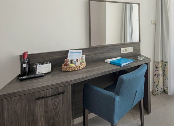 Bluesun Hotel Alga - Wohnbeispiel Doppelzimmer Klassik (Zimmercodierungen DE1, DC3 & EBC)