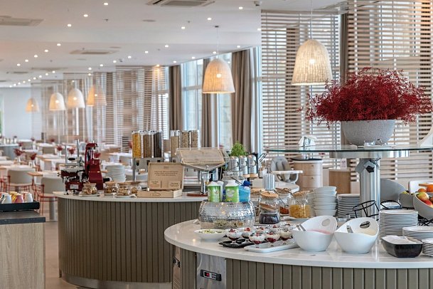 Bluesun Hotel Jadran