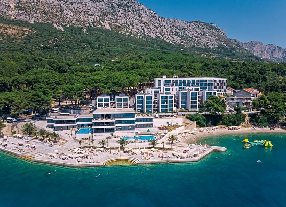 Morenia Beach Resort