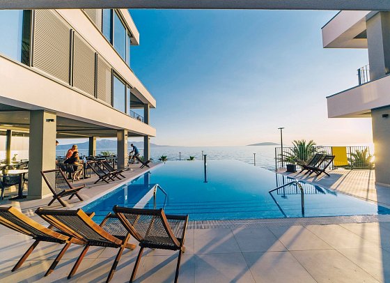 Morenia Beach Resort