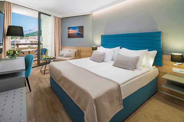 Valamar Meteor Hotel - Wohnbeispiel Zimmer für 2 plus 1 Meerseite (Zimmercodierung DBC)