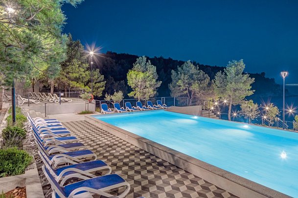 Gava Waterman Island Cottages