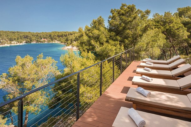 Gava Waterman Milna Resort