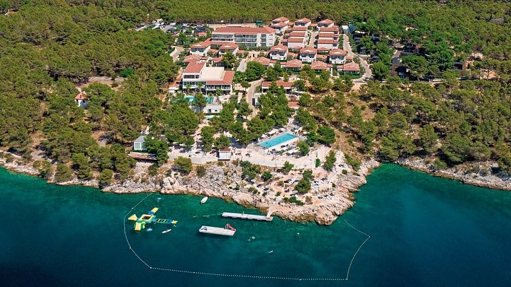 Gava Waterman Milna Resort