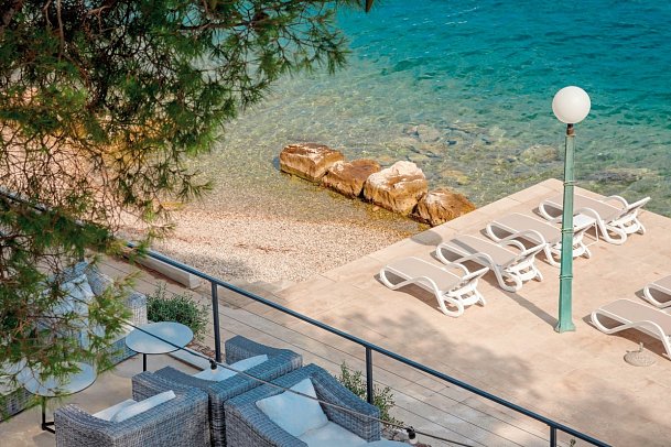 Milna Osam - Adults only