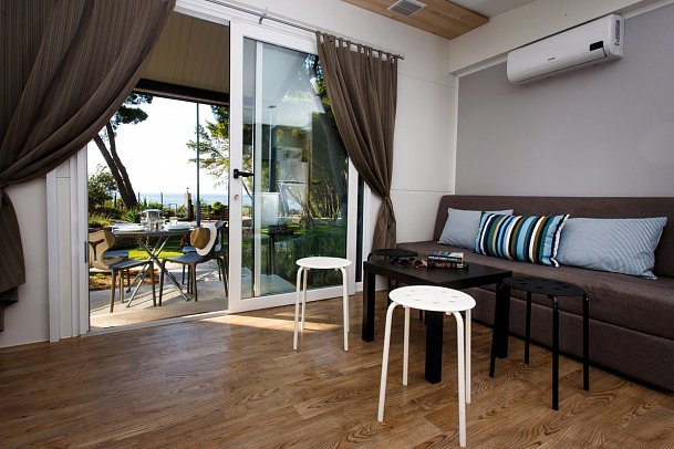 Watermann Beach Village Camp & Glamping - Wohnbeispiel Bungalow (Zimmercodierung BB1)