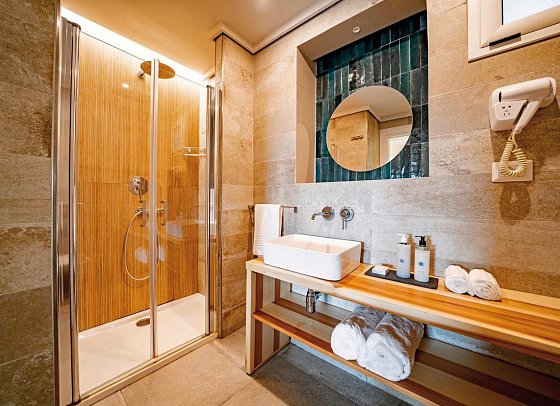Villaggio Baia d'Ercole - Hotel - Badezimmer Doppelzimmer Superior (Zimmercodierung DS1)