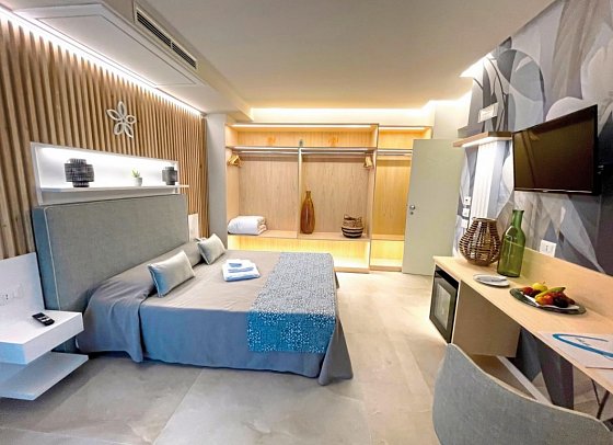 Sentido Michelizia Tropea Resort - Wohnbeispiel Doppelzimmer Sentido (Zimmercodierung DB3)