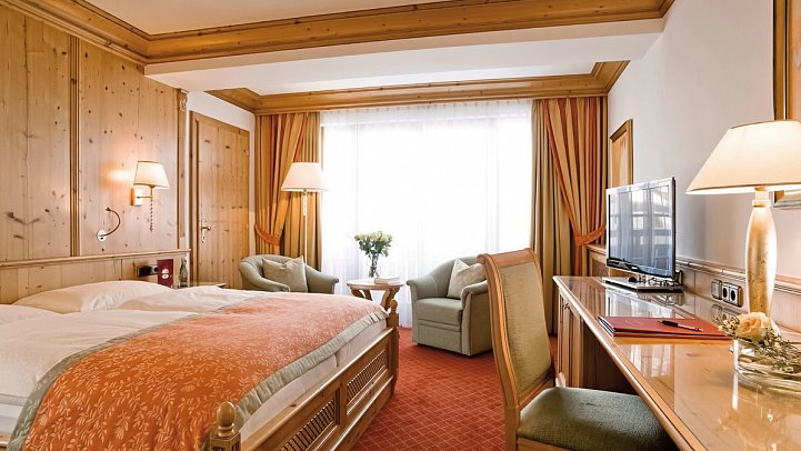 Tirolerhof - Wohnbeispiel Doppelzimmer Deluxe (Zimmercodierung DD1)