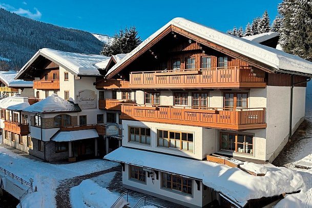 Hanneshof Resort - Hotel am Sonnenhügel