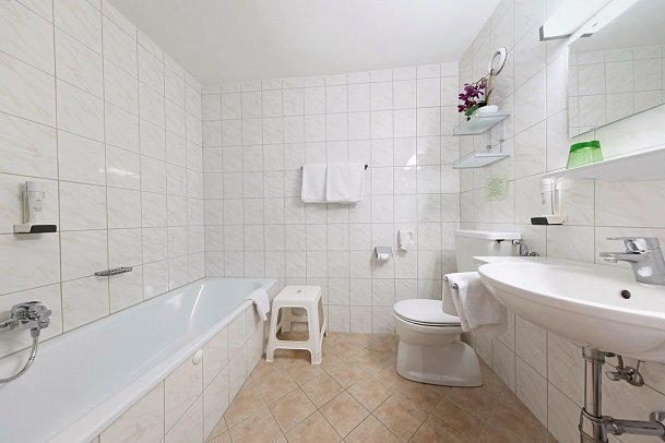 Nationalparkhotel Klockerhaus - Beispiel Bad (Zimmercodierung DB1)