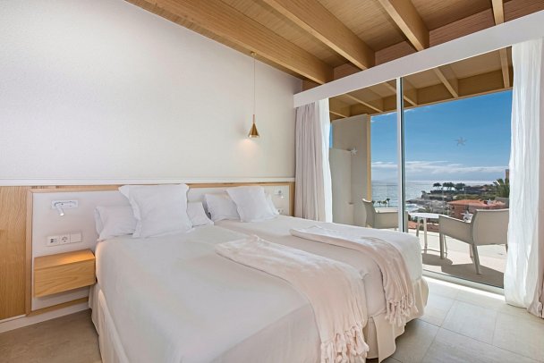 Iberostar Selection Anthelia - Wohnbeispiel Duplex-Suite seitl. Meerblick (Zimmercodierungen W1N & W2N)