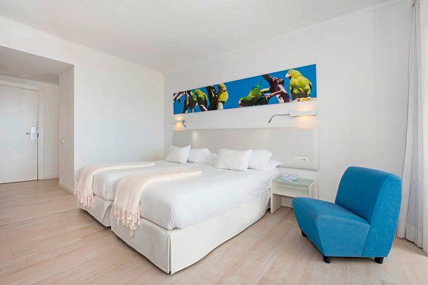 Iberostar Waves Bouganville Playa - Wohnbeispiel Doppelzimmer Star Prestige seitl. Meerblick 15plus (Zimmercodierungen DO1 & DO2)