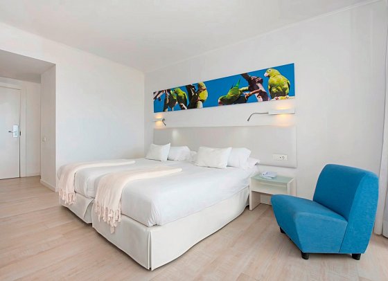 Iberostar Waves Bouganville Playa - Wohnbeispiel Doppelzimmer Star Prestige seitl. Meerblick 15plus (Zimmercodierungen DO1 & DO2)