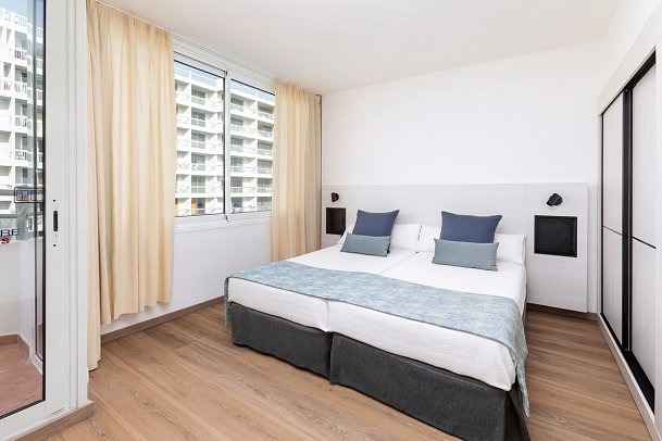 Alexandre Hotel Troya - Wohnbeispiel Familienzimmer (Zimmercodierung FB1)