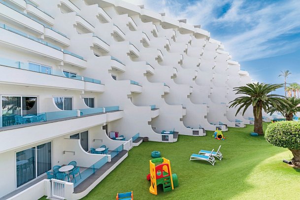 HOVIMA La Pinta Beachfront Family Hotel