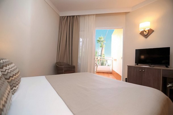 Puerto Palace - Wohnbeispiel Einzelzimmer Meerblick (Zimmercodierung EBM)