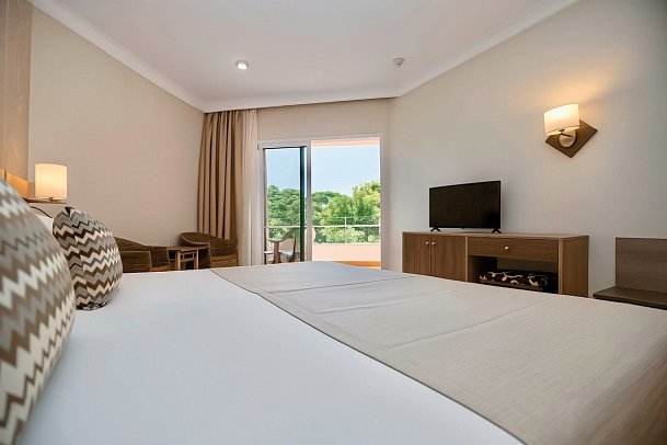 Puerto Palace - Wohnbeispiel Doppelzimmer Economy (Zimmercodierung DE1)